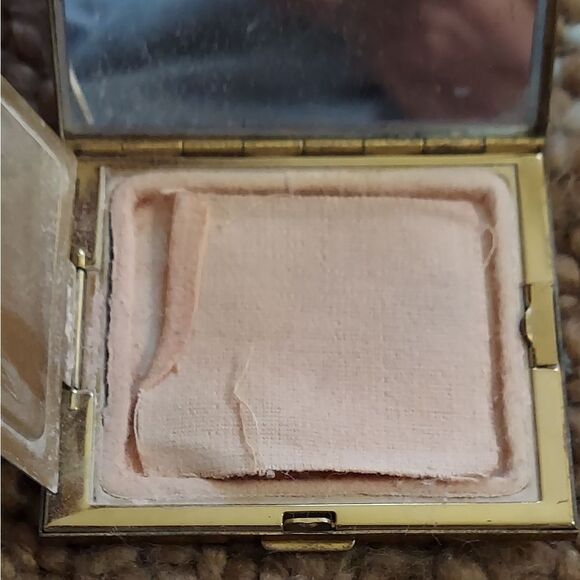 Vintage Mother of Pearl Compact Case Mirror Brass - Picture 3 of 6